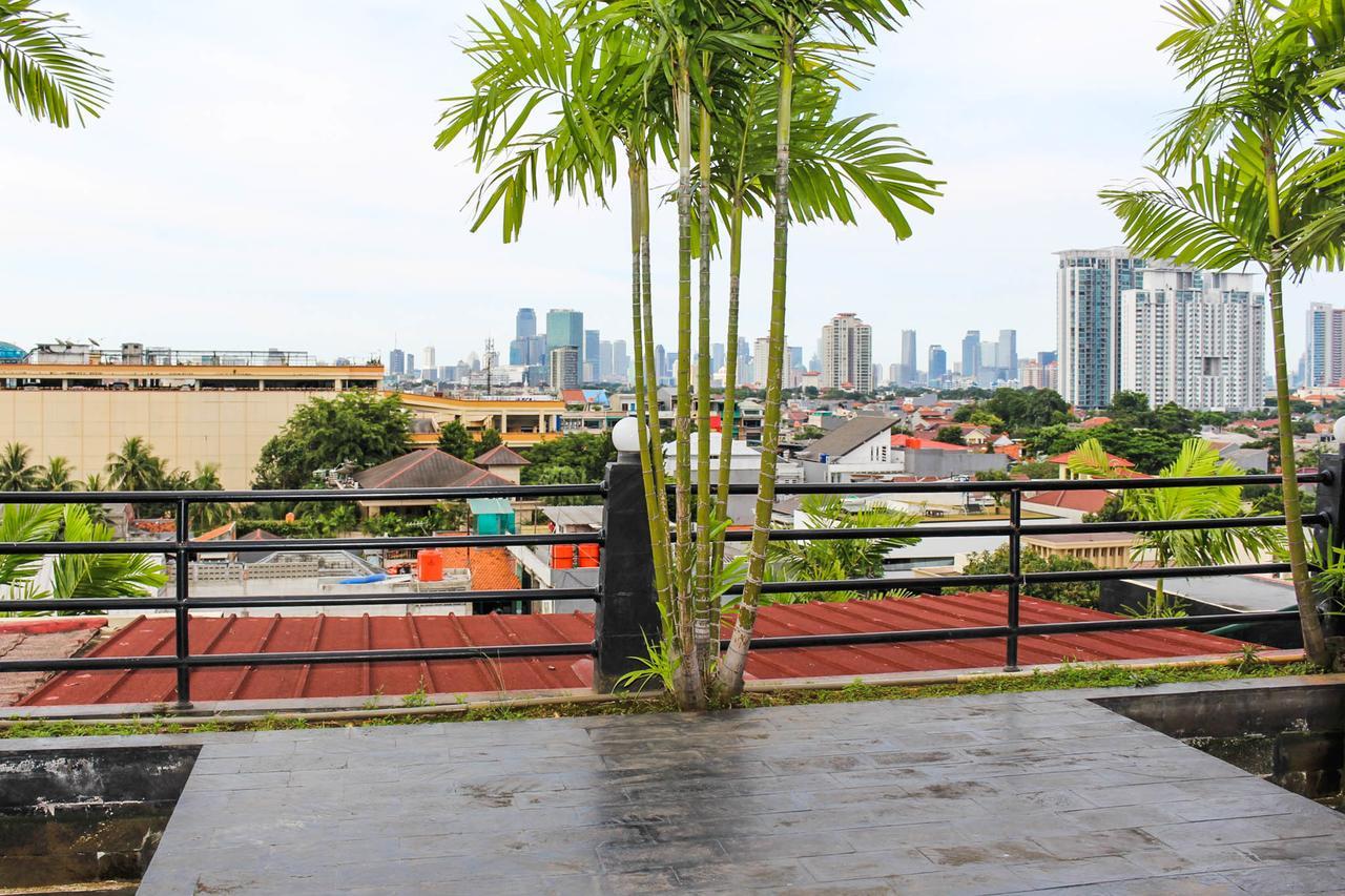 Kyo Serviced Apartment Jakarta Cilandak  ภายนอก รูปภาพ