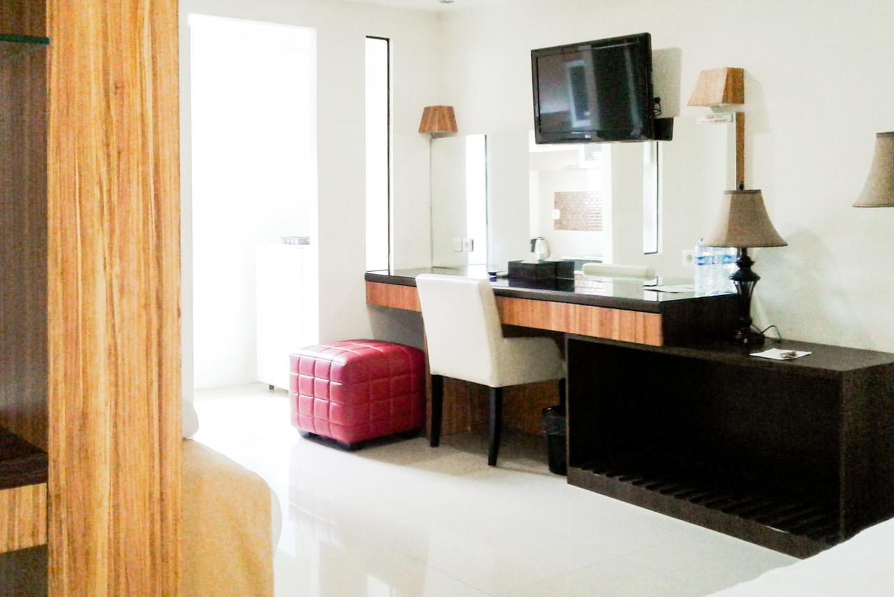 Kyo Serviced Apartment Jakarta Cilandak  ภายนอก รูปภาพ