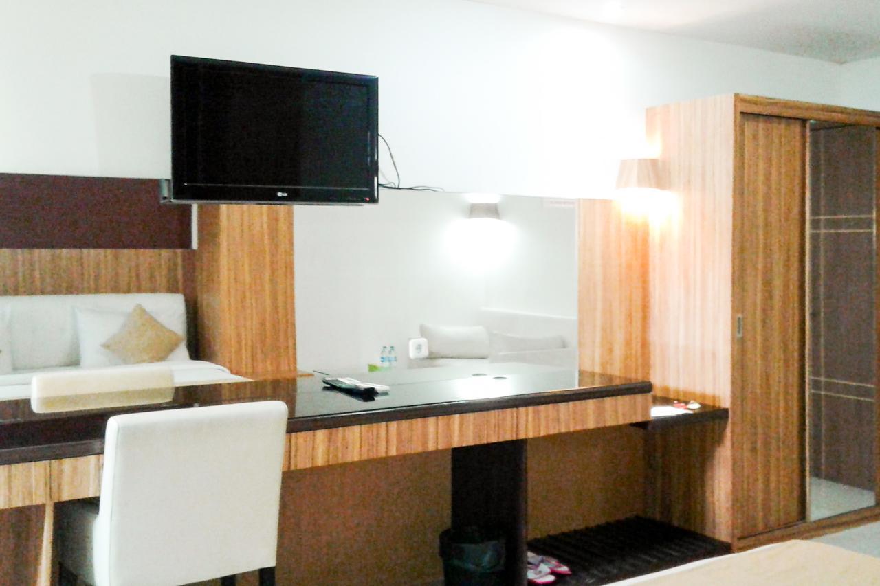 Kyo Serviced Apartment Jakarta Cilandak  ภายนอก รูปภาพ