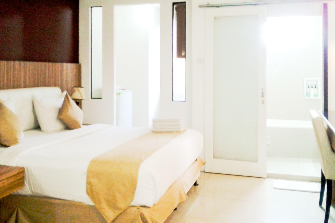 Kyo Serviced Apartment Jakarta Cilandak  ภายนอก รูปภาพ